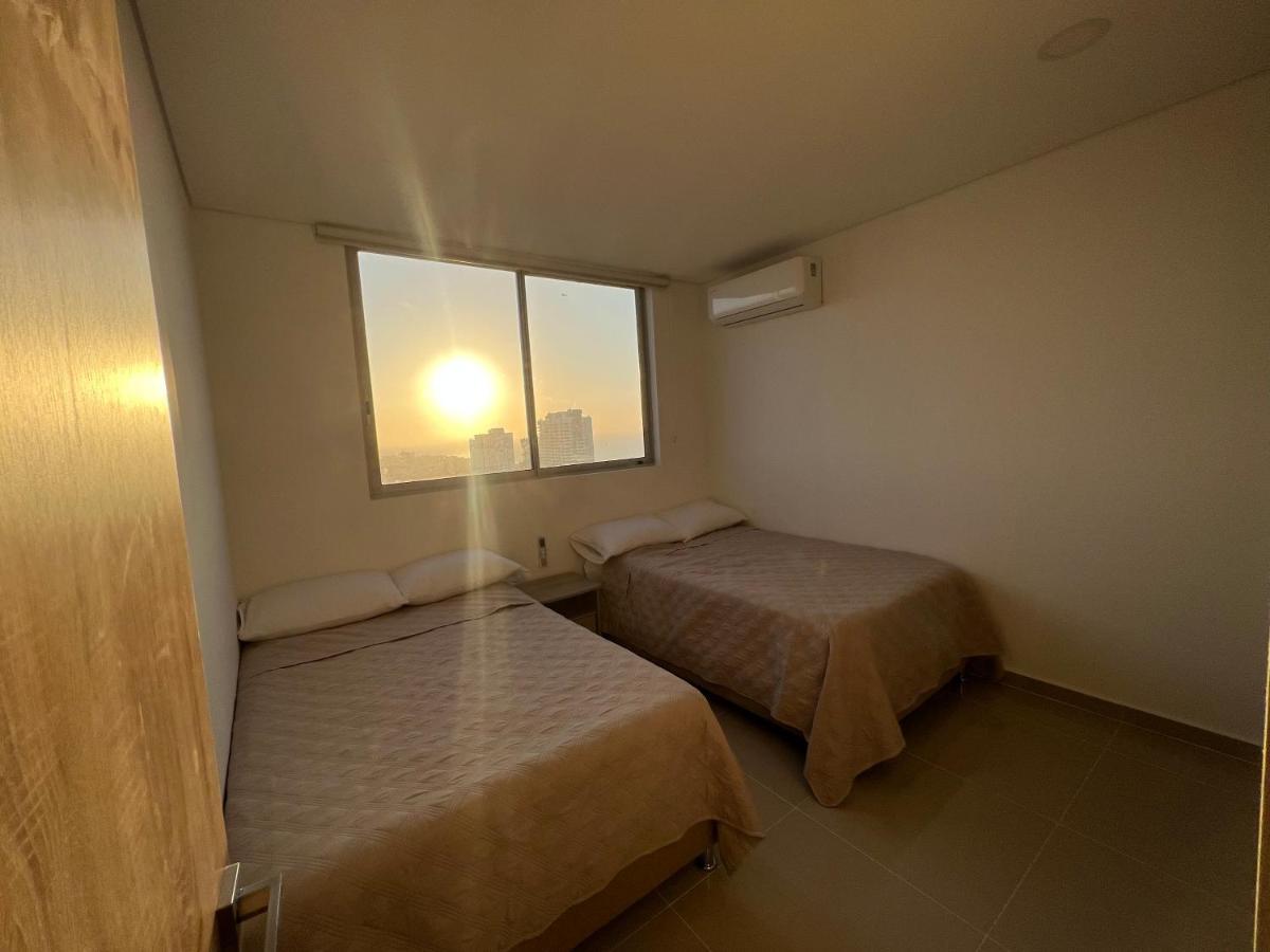 Comodidad, La Mejor Vista Al Mar Y Ubicacion En Apartamento *