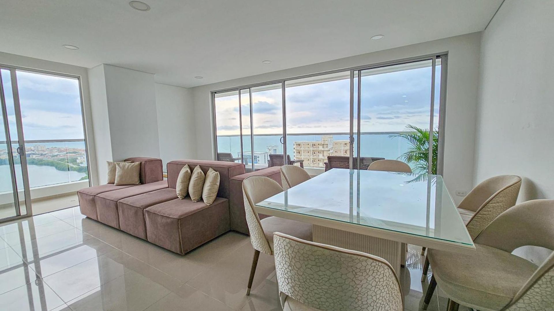 Apartamento La Mejor Vista Al Mar Y Ubicacion En *